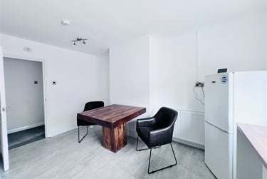 2 bed flat, Loughborough Road, West Bridgford, Nottingham, NG27JE - Image 4